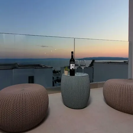 Villa Navis Heated Pool